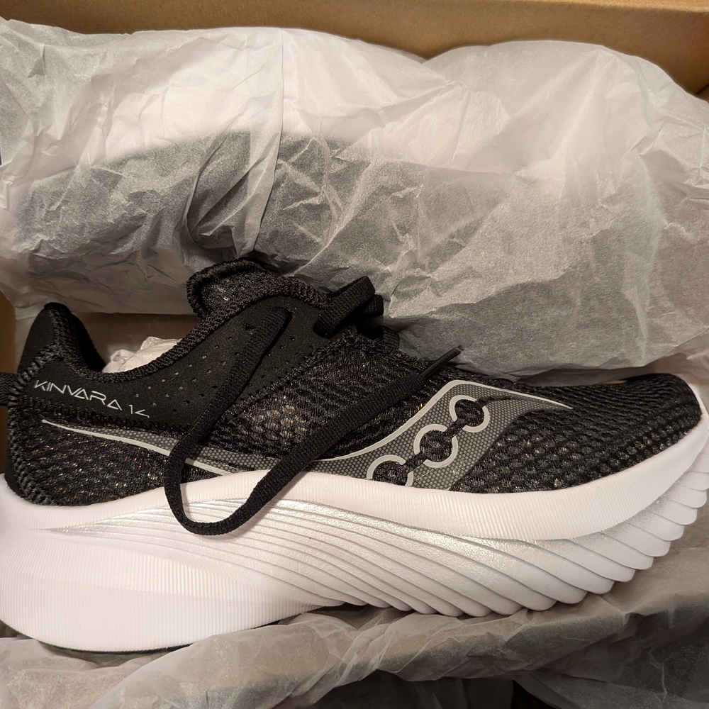 Saucony Kinvara 14 NITB Black and White Women's Running Shoes